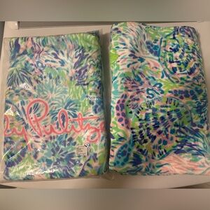 Two Lilly Pulitzer Pastel Tropical Beach Towels Green Blue Pink Purple